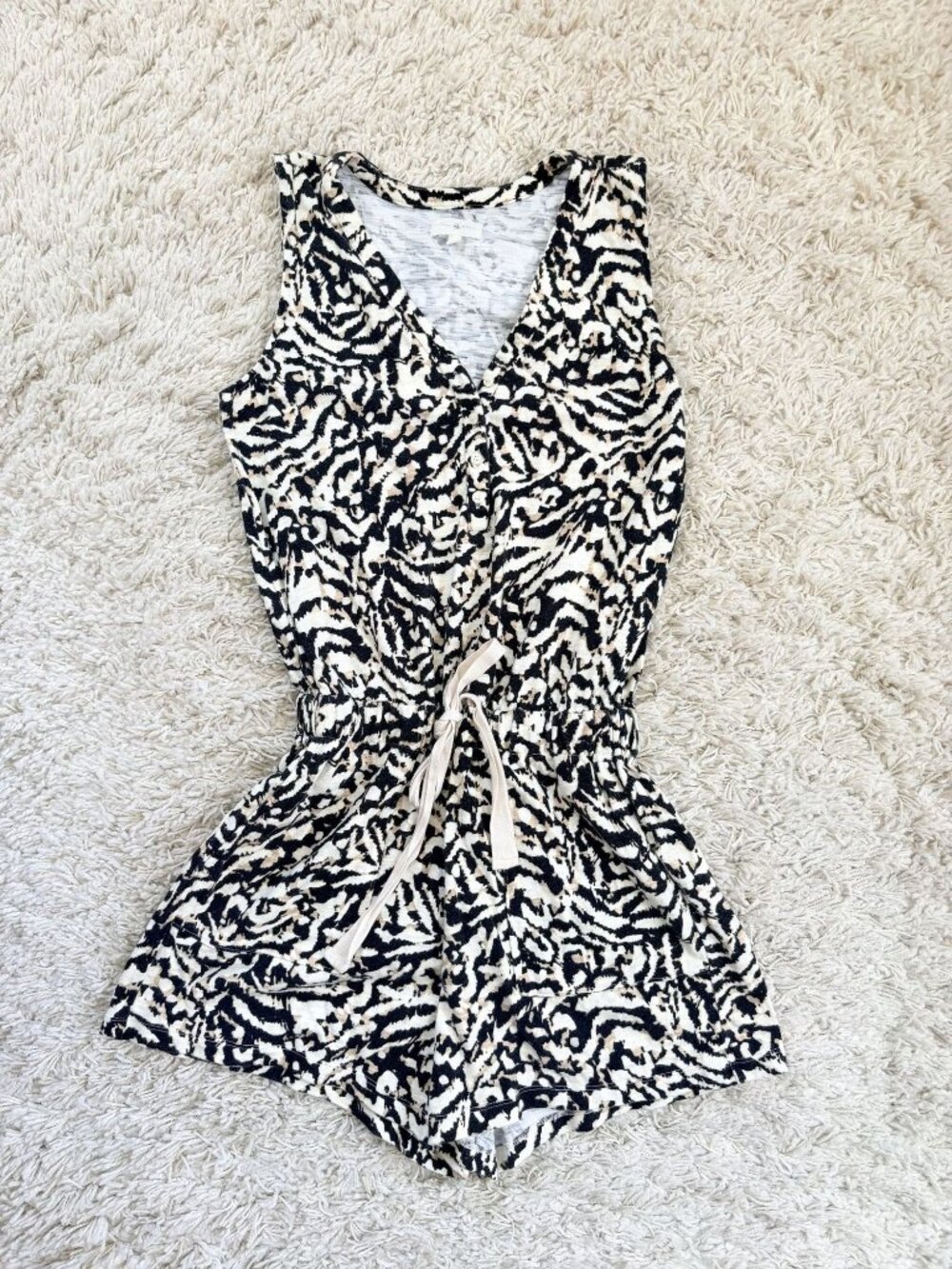Lou & Grey Romper XS Cheetah Animal Print Soft Cotton - Picture 2 of 5